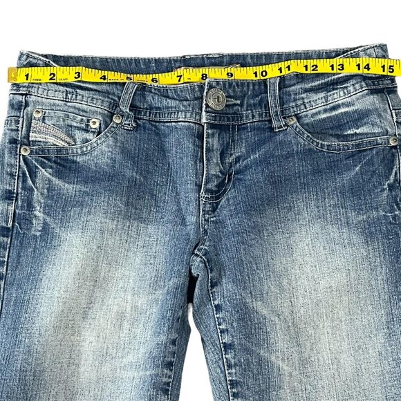 Tyte‎ Y2K blue denim shorts Size 5 - Picture 6 of 8